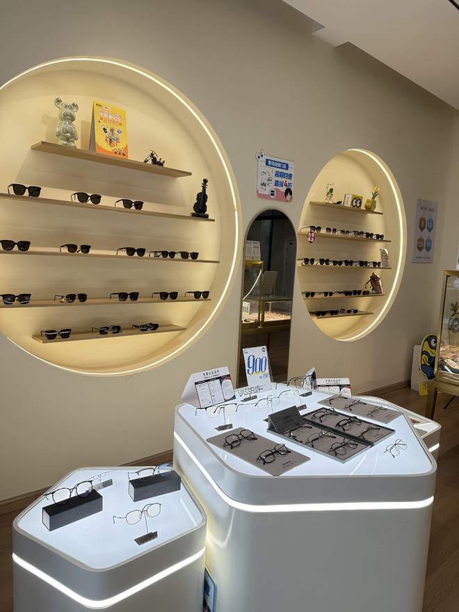 视界清晰，尽在渝州——重庆雷曼森眼镜·专业配镜体验记
